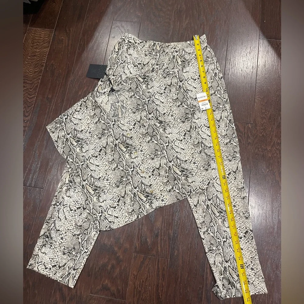 INC International Concepts Satin Pajama Set Snake Skin Size Small NEW